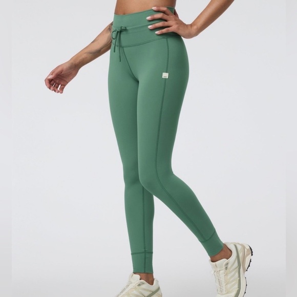 Vuori Pants - VUORI Daily Leggings S hedge green
